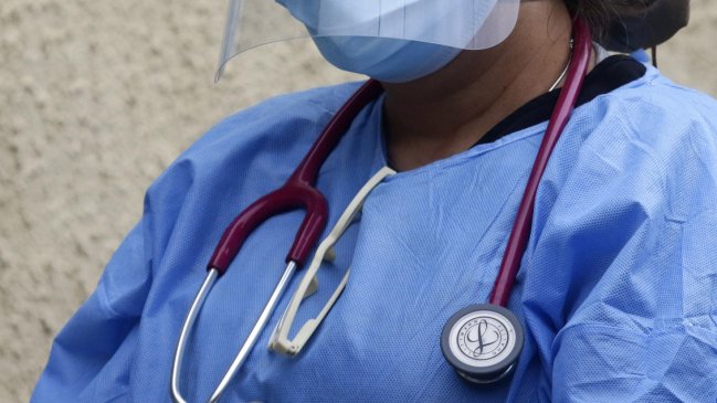 Minsal dice haber transferido ya $17 mil millones a la Atención Primaria para reforzar trazabilidad