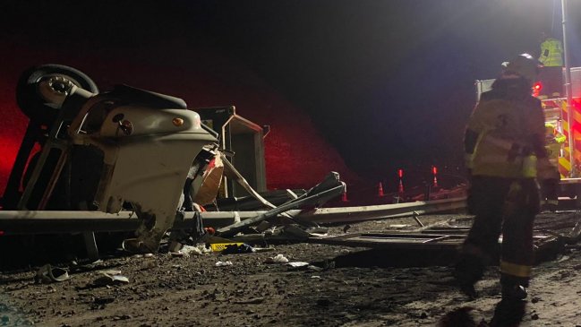 Conductor murió tras volcamiento de su camión en Antofagasta