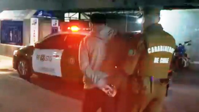 Sujeto con arresto domiciliario, fue sorprendido caminando por el centro de Iquique