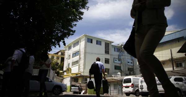 U. de Chile y Colegio Médico lanzan plataforma para abordar salud mental en tiempos de pandemia