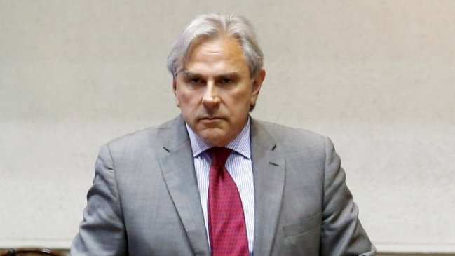 Moreira: Me siento respaldado por Lavín, Longueira ya no es mi referente