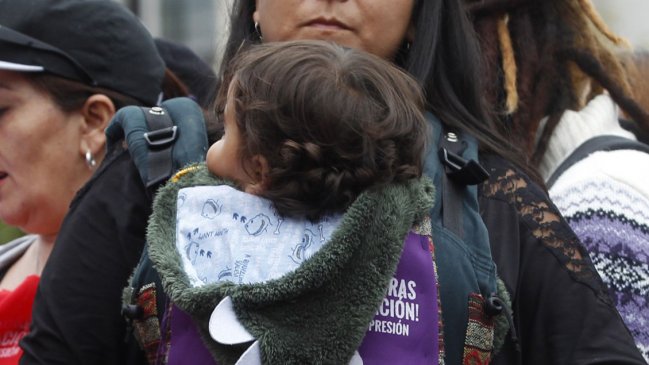 Parlamentarios despacharon licencia médica parental y quedó lista para ser ley