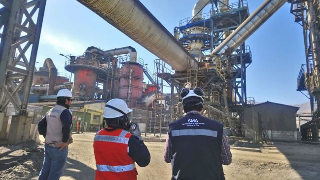 SMA detectó reiterados episodios de contaminación en fundición de Enami en Paipote