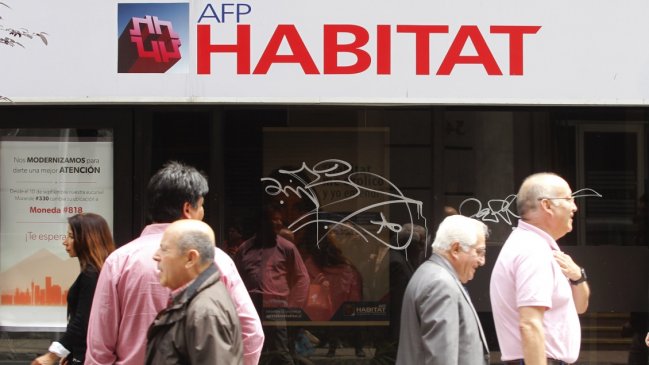 AFP evalúan opciones para el retiro del 10%: Cuenta RUT toma fuerza