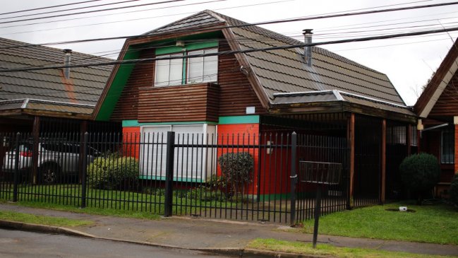 El momento en que Martín Pradenas fue trasladado a la cárcel por la PDI