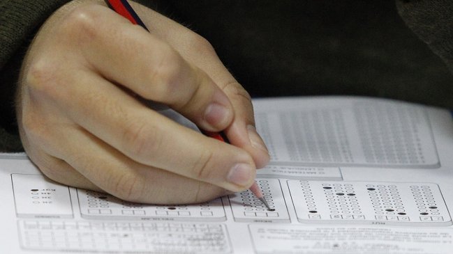 Suprema anula sanción que aplicó el Demre a estudiante en medio de boicot a la PSU