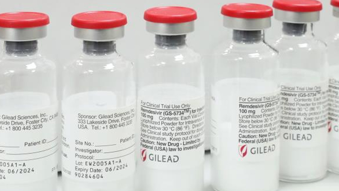 Ministro Paris desestima apurar inscripción del Remdesivir: Tiene una evidencia muy débil