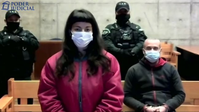 Fiscal: En la bomba enviada a Hinzpeter hay muestra de ADN que coincide con Francisco Solar