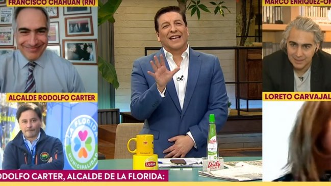 Diputada Carvajal tuvo tierna interrupción en vivo en pleno matinal