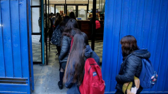 Comisión aprobó proyecto que impide la expulsión de los alumnos por no pago