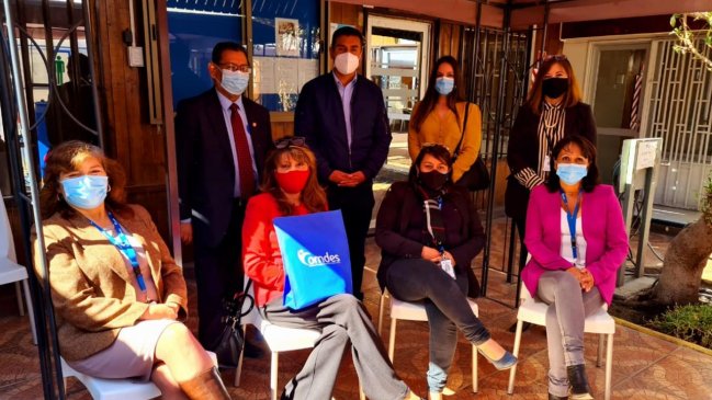 Entregan más de 480 dispositivos de internet a estudiantes en Calama