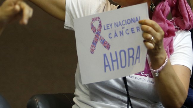 Agrupaciones valoran la nueva Ley del Cáncer: Es una luz de esperanza