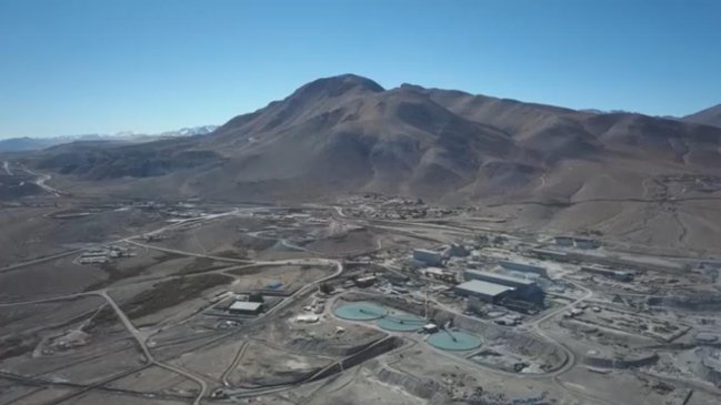 Supervisores del cobre llaman al diálogo ante postergación de poyecto Rajo Inca