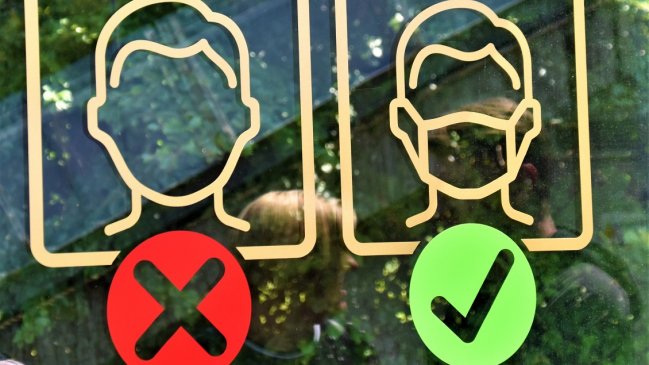 Hombre escupió a un niño y le dijo 