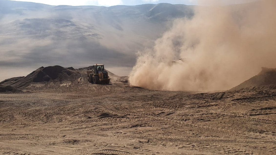 Detectan nueva extracción ilegal de áridos desde inmueble fiscal en Iquique