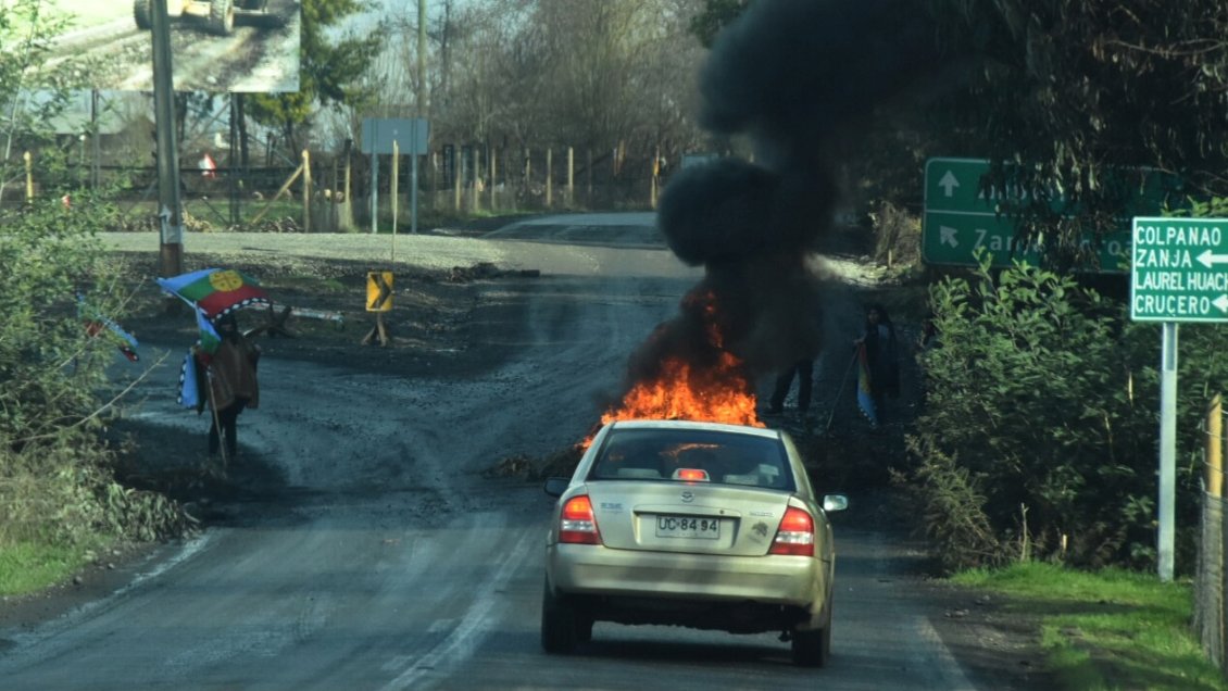 Adultos mayores y una menor vivieron violenta quema de su casa en Tirúa