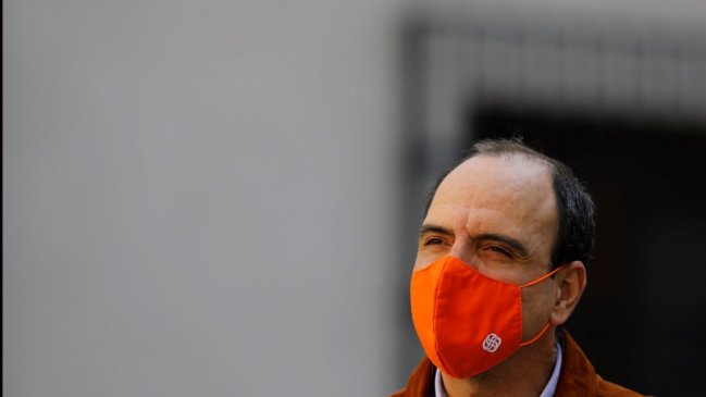 Ministro Monckeberg y posible sanción a jueces: Hay un irrestricto respeto a la separación de poderes