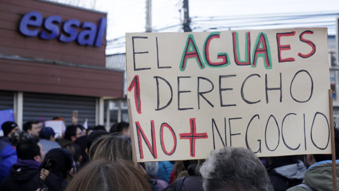 Superintendencia aplica multa millonaria a Essal por cortes de agua de 2019 en Osorno