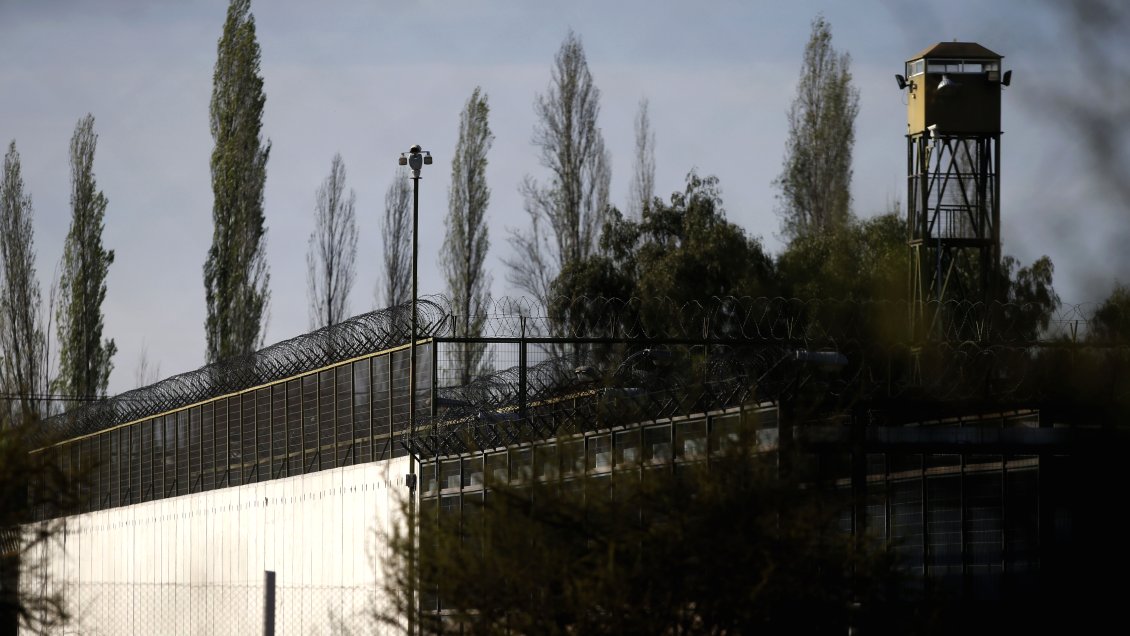 Reo de Punta Peuco pide que Piñera lo exilie a un país con eutanasia