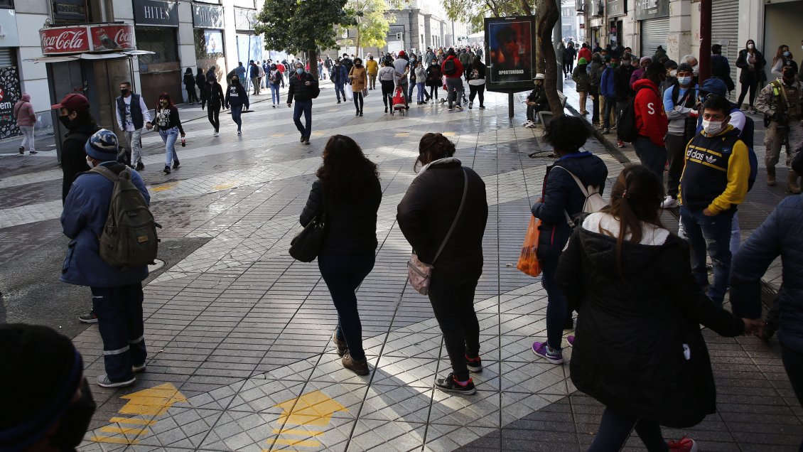 Experto: Si se abre el comercio, es evidente el riesgo de aumento de la tasa de contactos