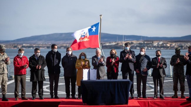  Piñera promulgó estatuto que reafirma la soberanía de Chile en la Antártica  