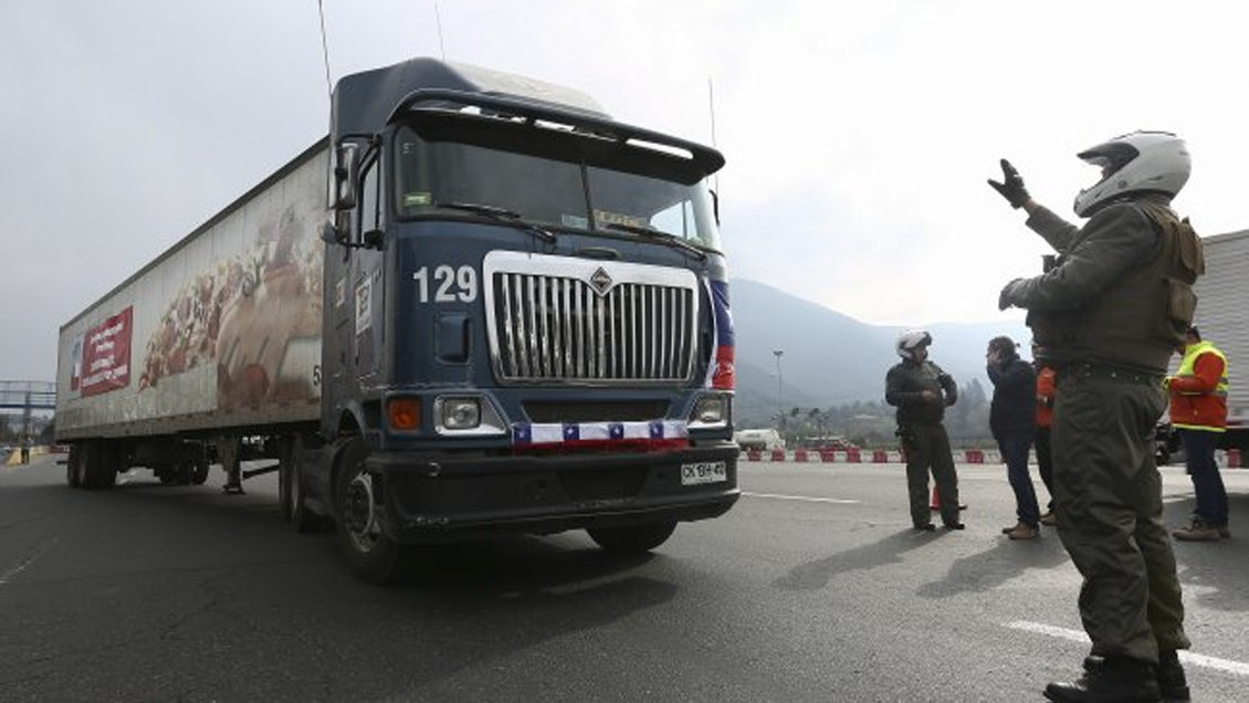 Camioneros anuncian paro nacional desde el jueves ante violencia en La Araucanía