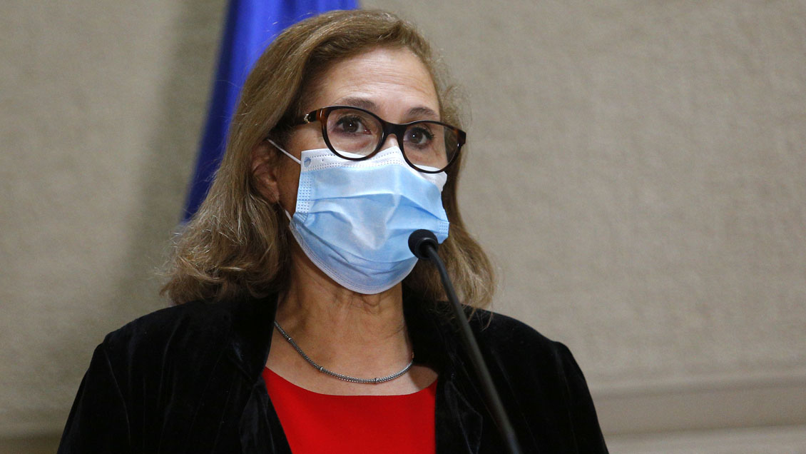 Presidenta del Senado desestima legislar proyectos 