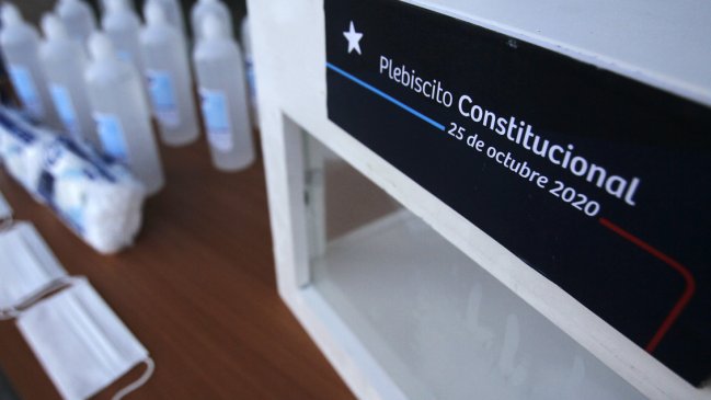 Servel y votación de pacientes Covid: Debe hacerse todo lo posible, pero nadie está obligado a lo imposible