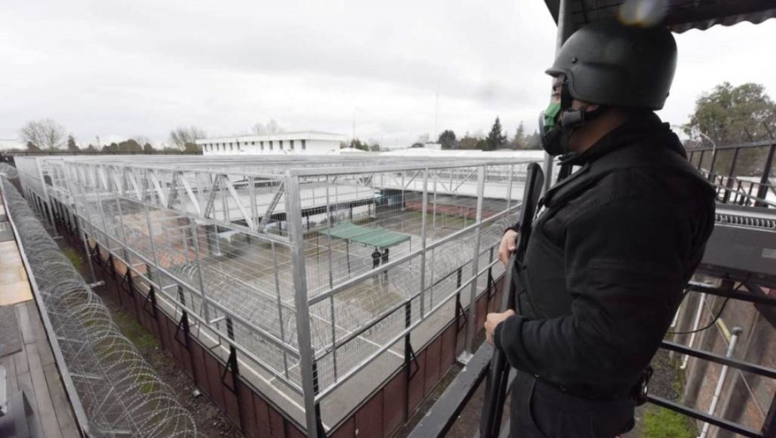 Mujer intentó ingresar encomienda con droga en cárcel de Chillán