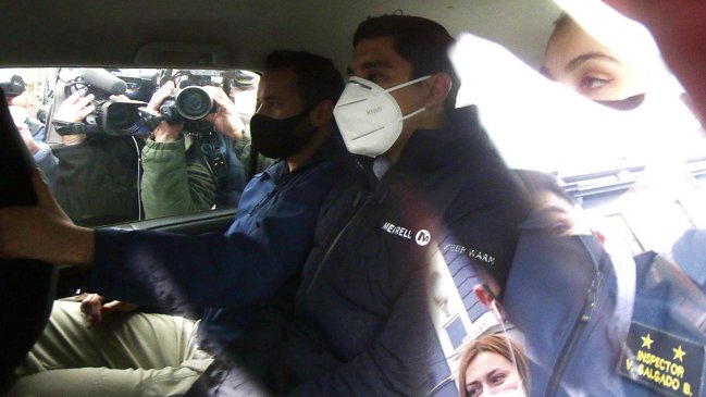 Formalizan a ex carabinero por disparo que cegó a Fabiola Campillai