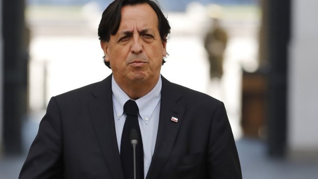 Ministro Pérez evalúa invocar Ley de Seguridad del Estado contra los camioneros