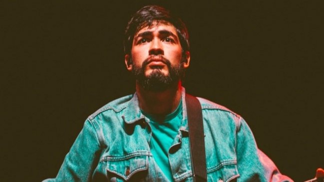 Vocalista de Ases Falsos respondió tras acusaciones de hostigamiento a una menor de edad