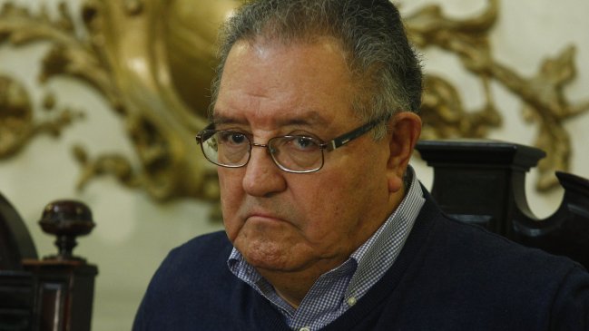 Huenchumilla trató de 