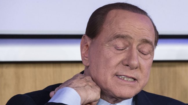 Berlusconi está en 