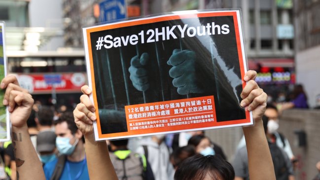 Protestas contra aplazamiento electoral dejaron 90 detenidos en Hong Kong