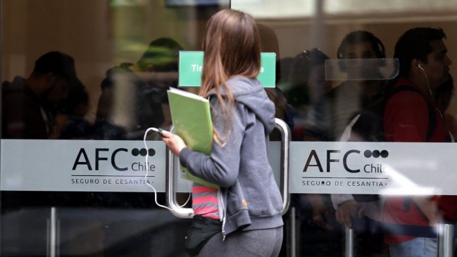 Desempleo femenino: ComunidadMujer propone un bono especial para mujeres