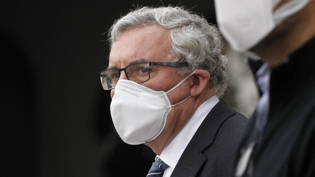 Rector Vivaldi: Gobierno no informó a la Mesa Social sobre 