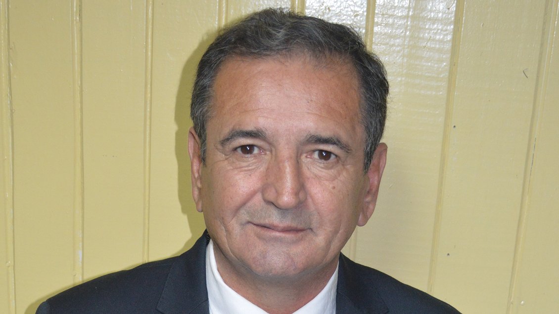 Ex alcalde de Puerto Aysén trató de 