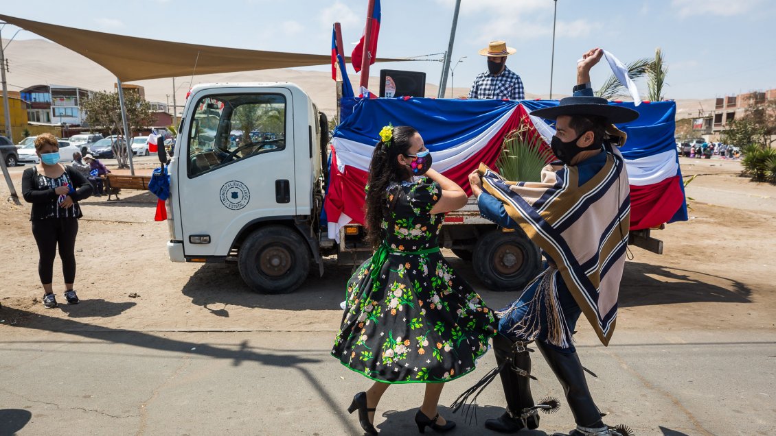 Municipalidad de Arica celebra Fiestas Patrias con fonda móvil en los barrios