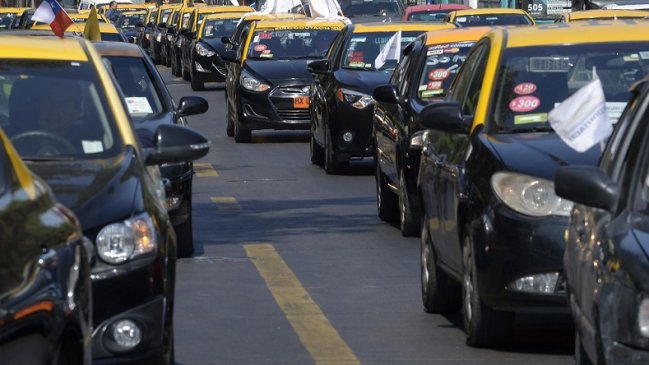 Cómo postular al bono para transportistas de 350 mil pesos