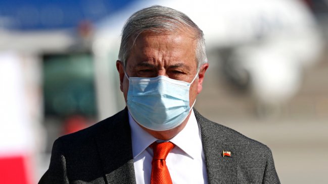 La acusación constitucional contra Mañalich está fuera de plazo, según la UDI