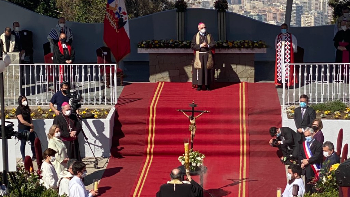 Arzobispo Aós por el Plebiscito: 