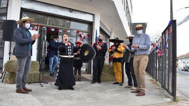 Artistas populares recibirán fondos para paliar crisis económica