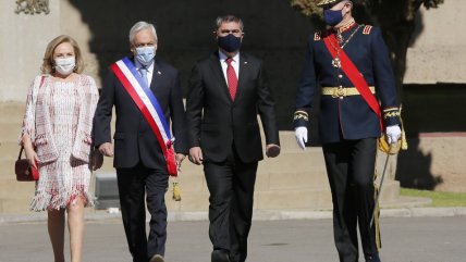   Presidente Piñera comandó acotado homenaje al Ejército 