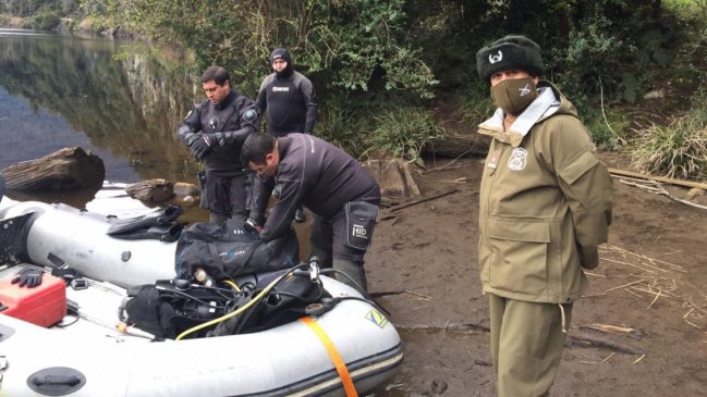 Tragedia lacustre de Puerto Aysén: Víctimas lograron salir del auto, pero no sabían nadar
