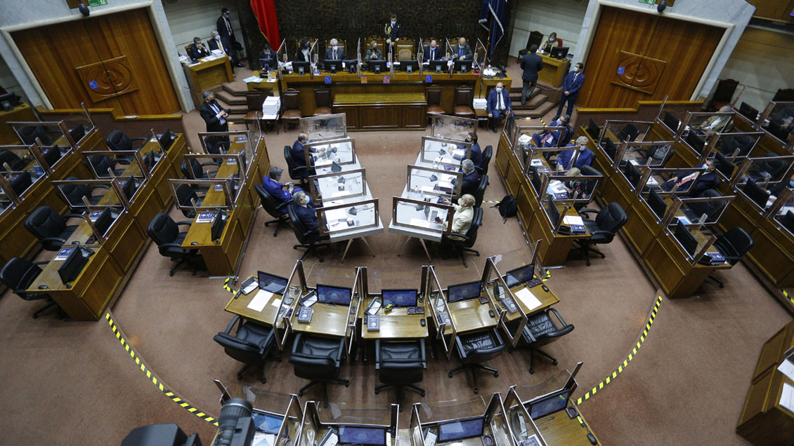 Senado analiza la acusación constitucional contra jueza Donoso