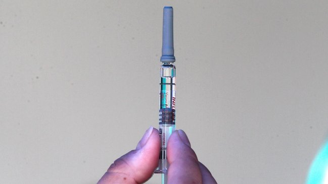 Primeras dosis de la vacuna de Pfizer podrían llegar a Chile en enero