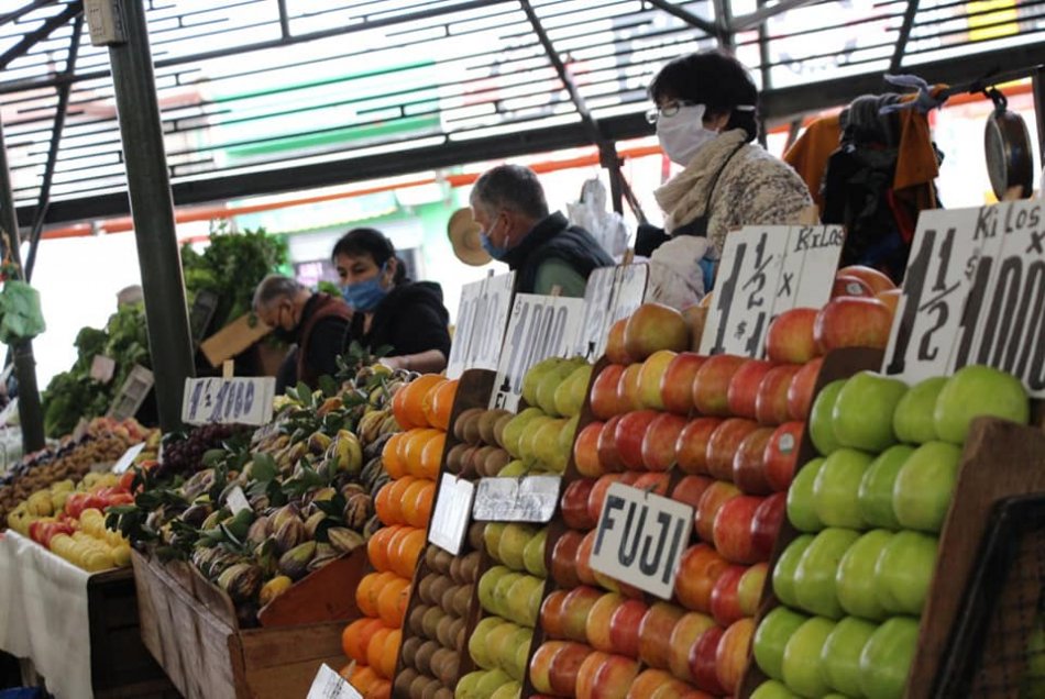 Amplían financiamiento para obra vial y feria libre en Chillán y San Carlos