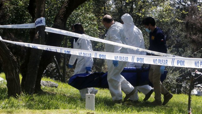 Feministas se disculpan tras funar por error a ex pareja de la mujer fallecida en Curicó