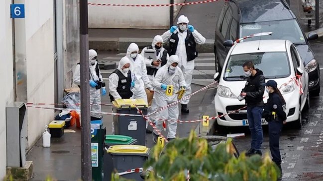   Gobierno francés: Ataque junto a la ex sede de 
